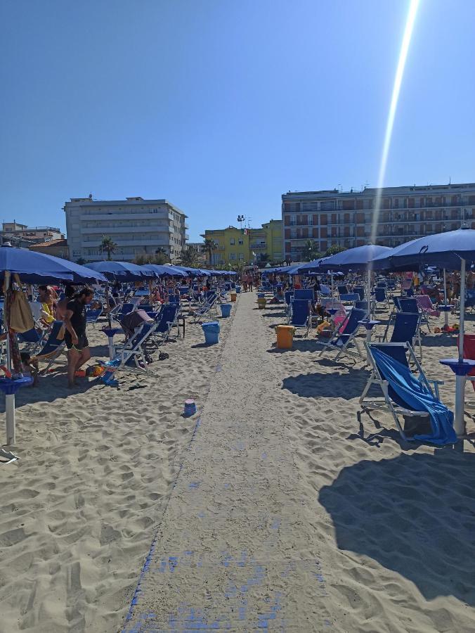 Colleoni 19 Bangkok, Appartamento Superior Civitanova Marche Luaran gambar