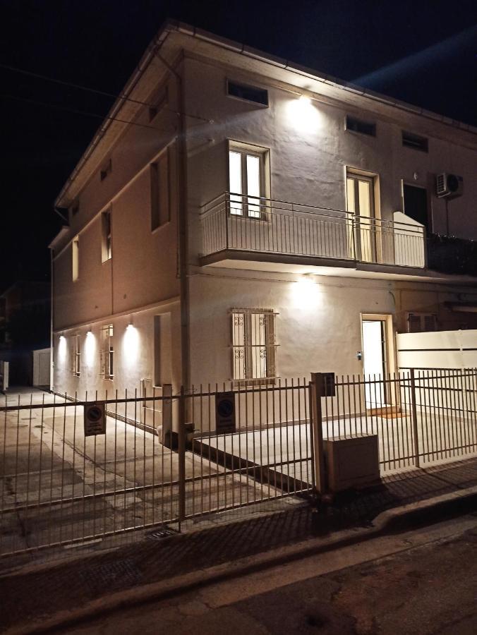 Colleoni 19 Bangkok, Appartamento Superior Civitanova Marche Luaran gambar